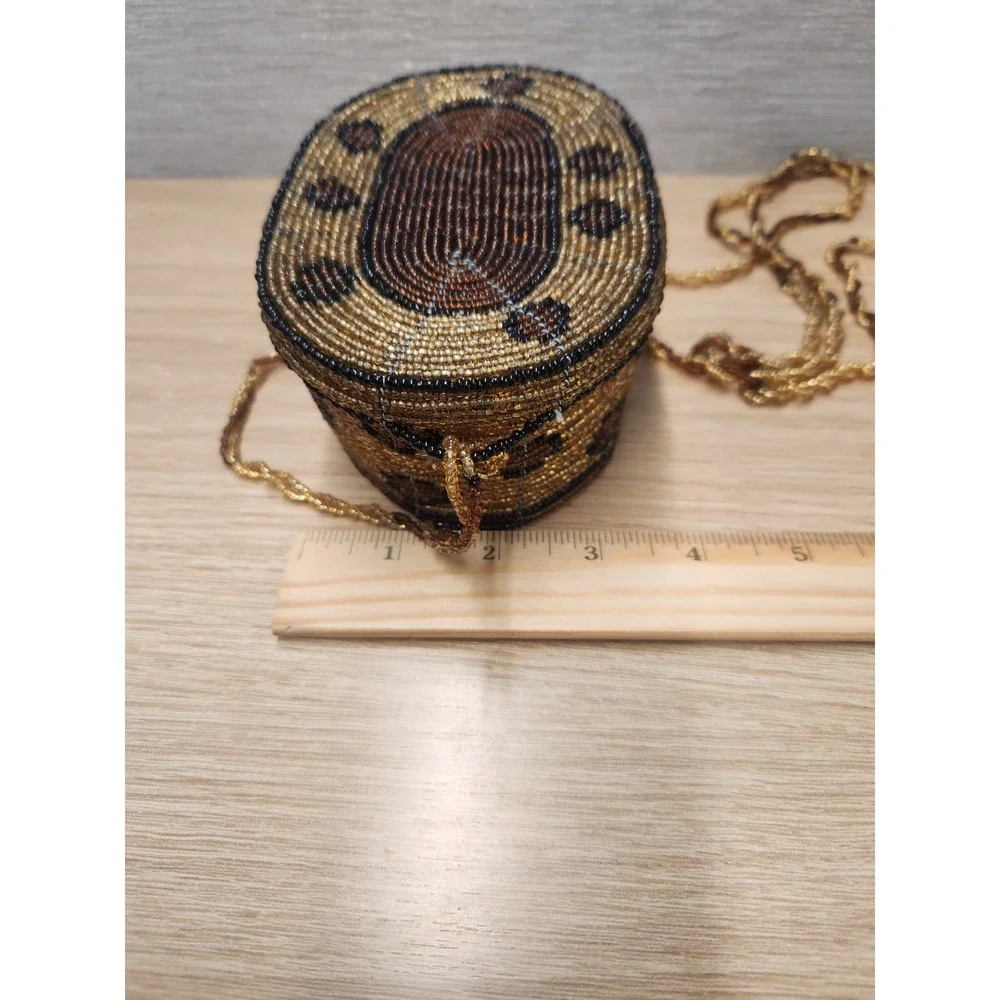 The Unbranded Brand vintage seed
